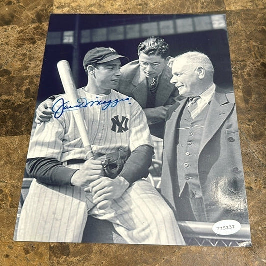  - Autographed 8 x 10 photo Joe DiMaggio New York Yankees - STARWORLDUSA.com